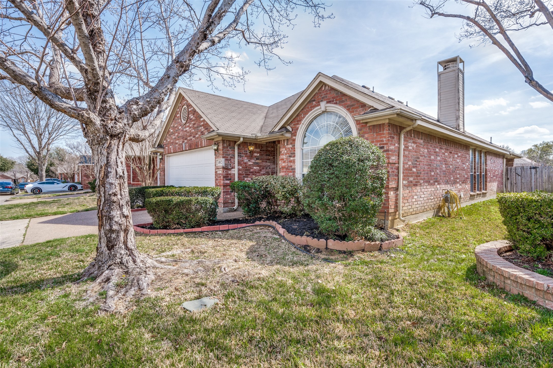 402 Horse Shoe Drive Euless TX 76039