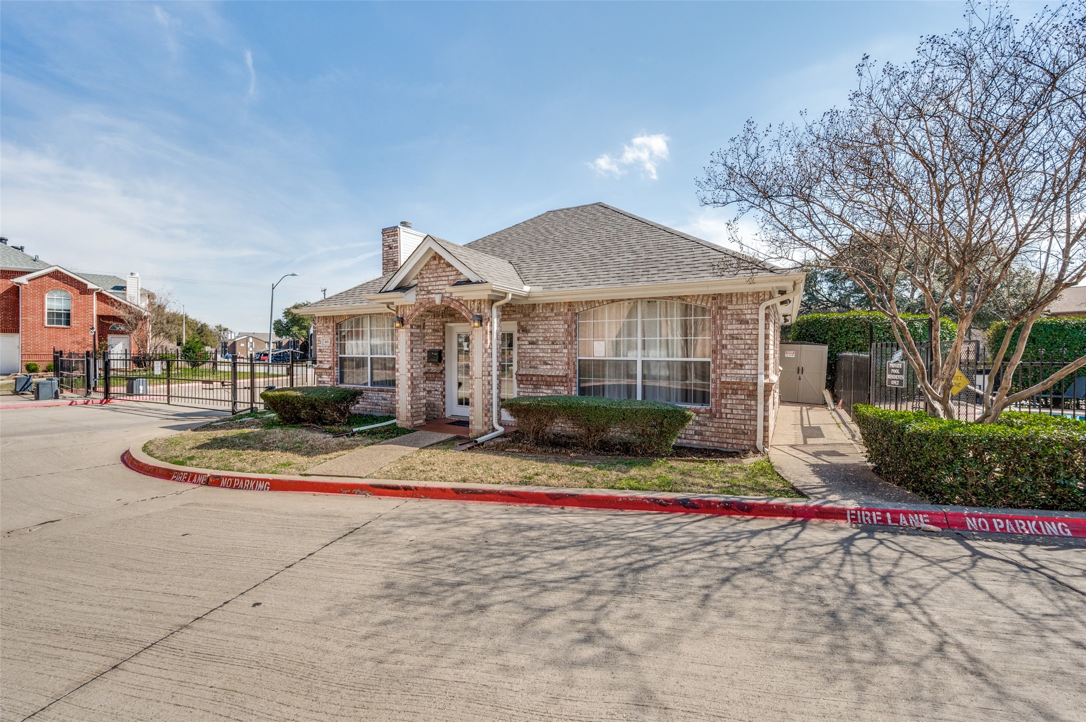 402 Horse Shoe Drive Euless TX 76039