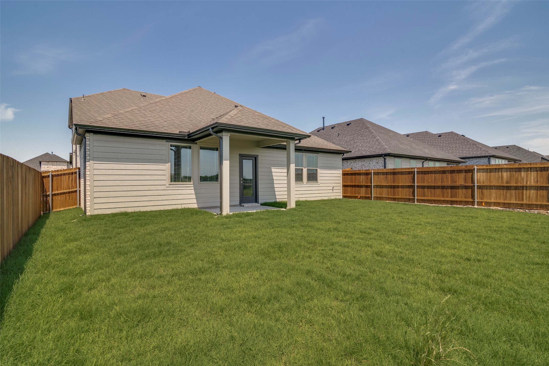 1156 Del Rio Drive Lavon TX 75166