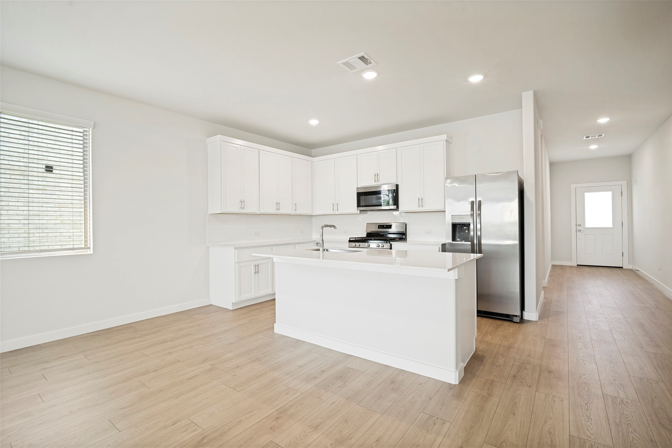 1156 Del Rio Drive Lavon TX 75166