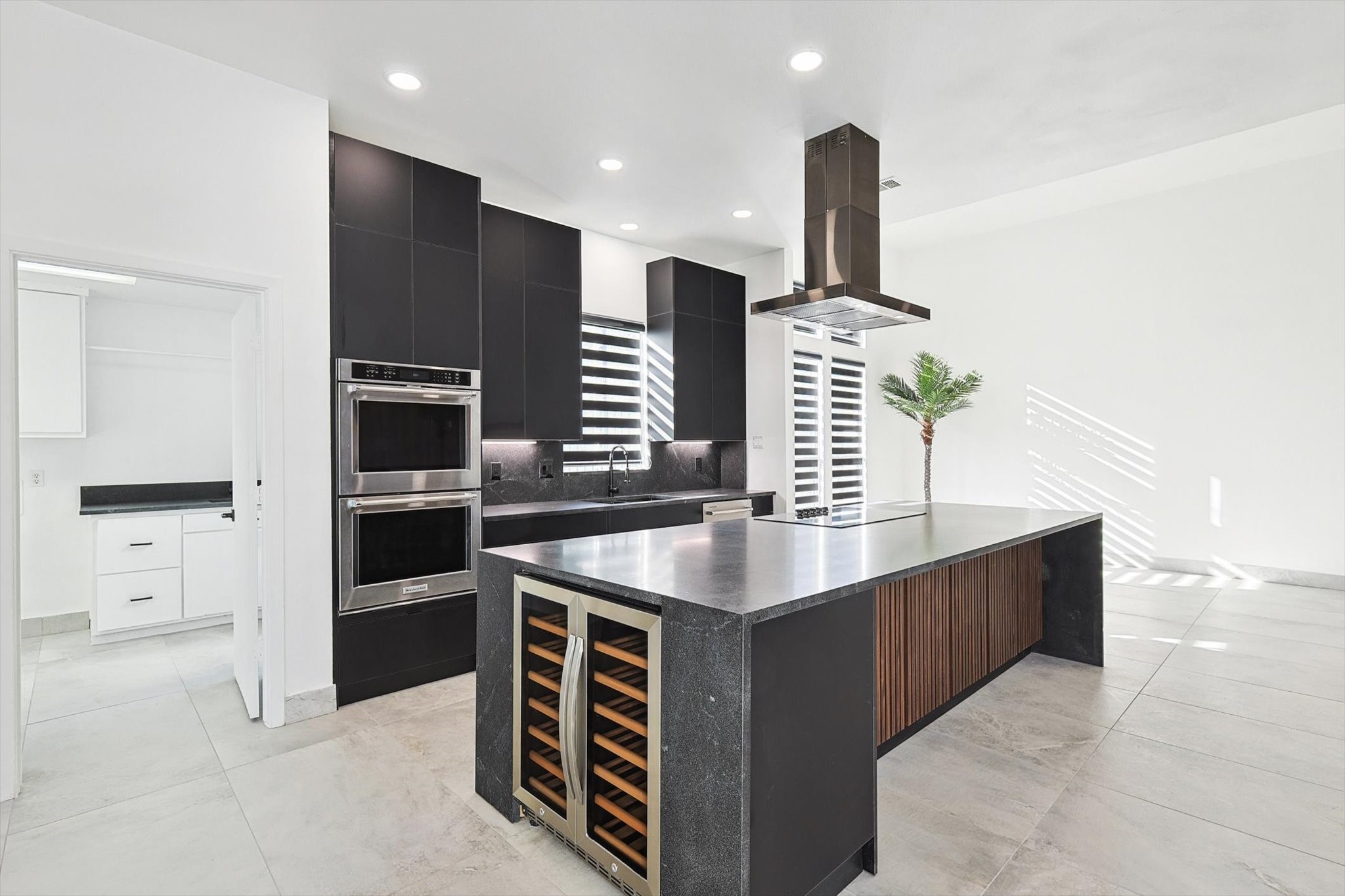 18716 Thorntree Lane Dallas TX 75252