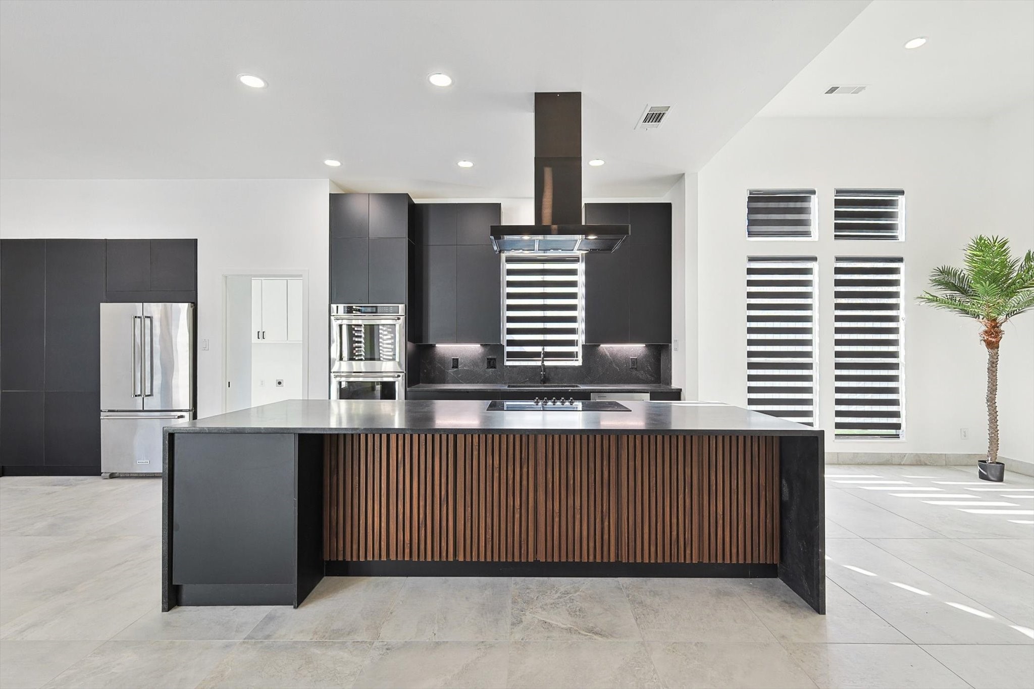 18716 Thorntree Lane Dallas TX 75252