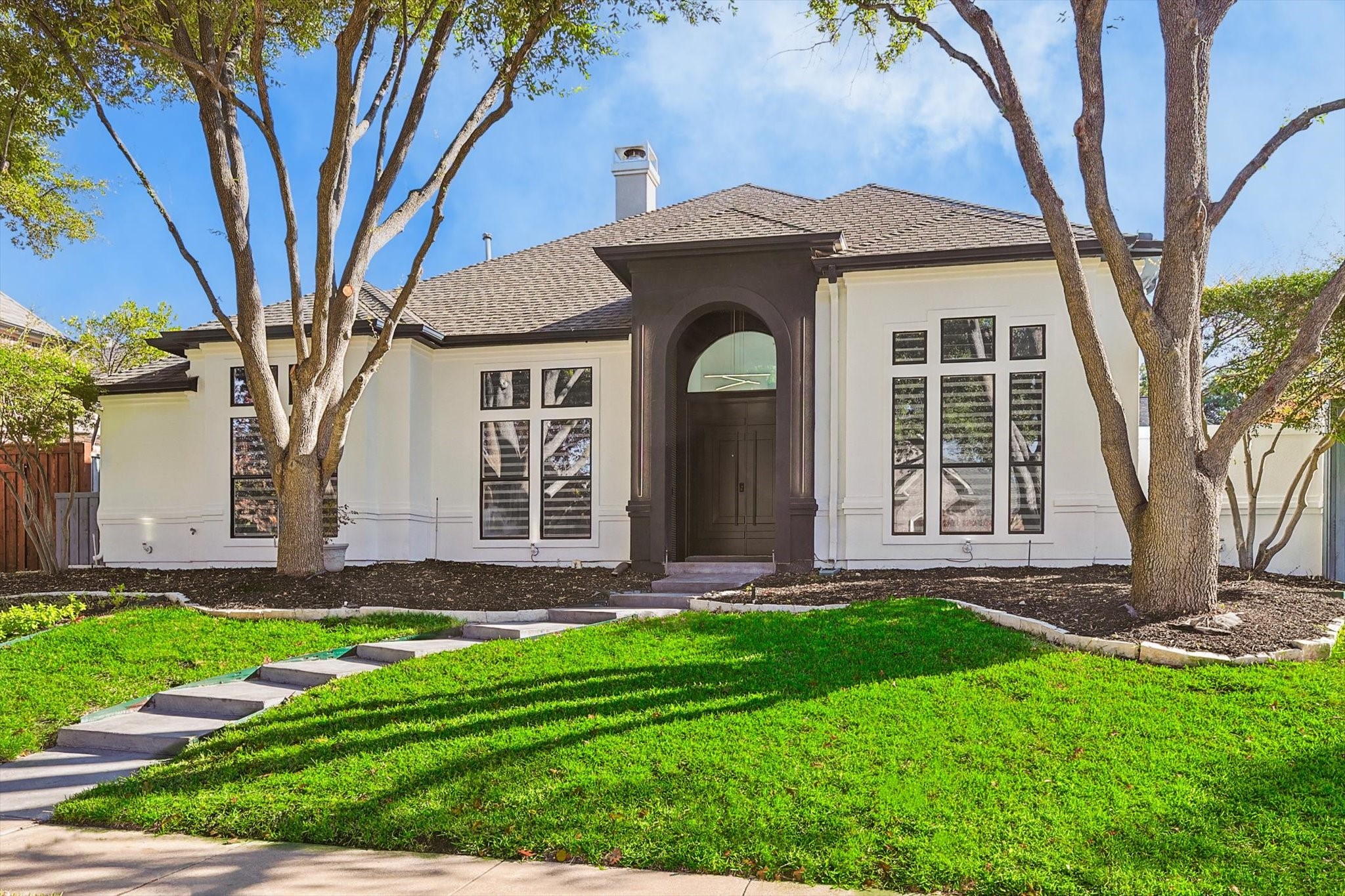 18716 Thorntree Lane Dallas TX 75252