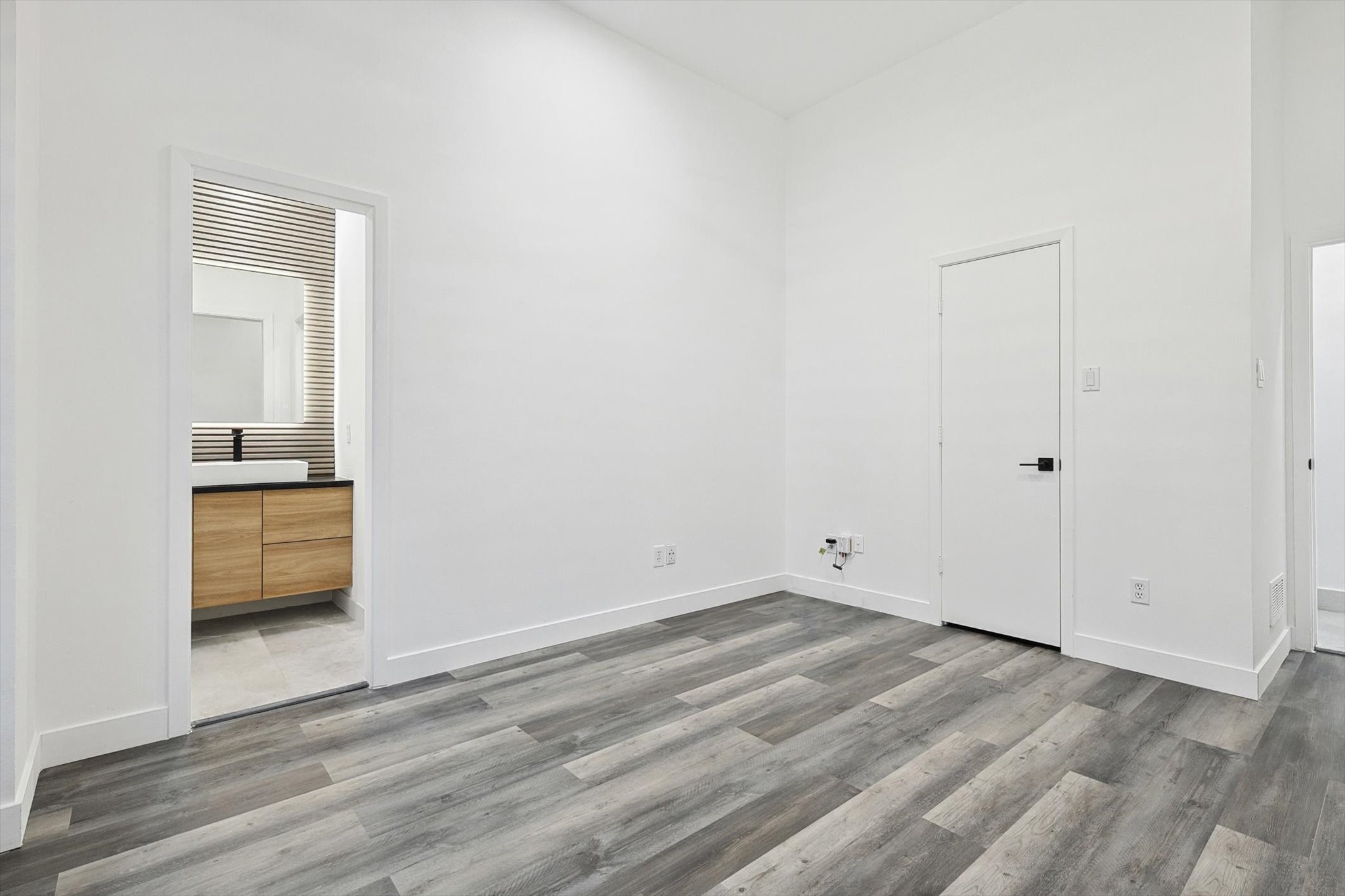 18716 Thorntree Lane Dallas TX 75252