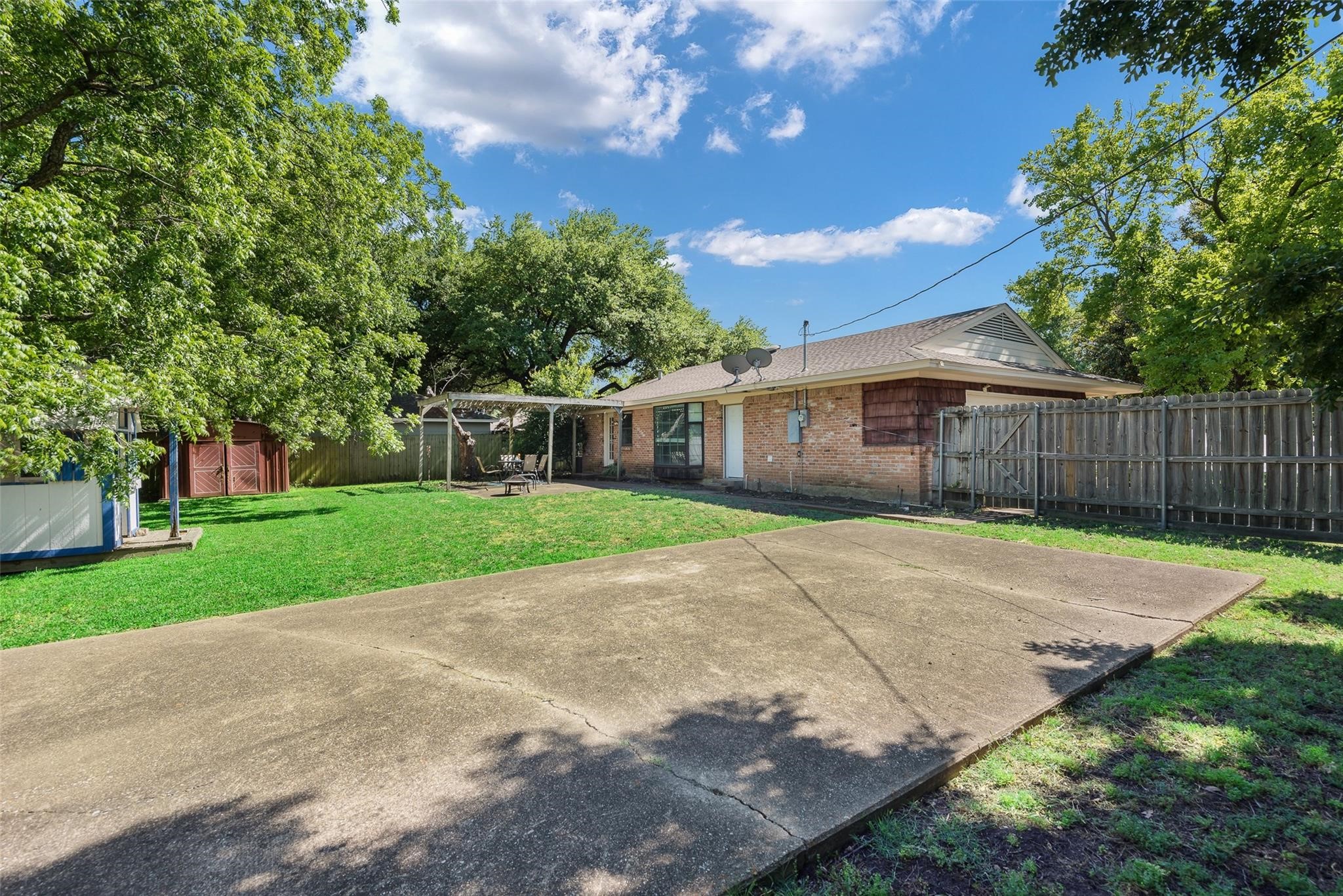 7204 Bucknell Drive Dallas TX 75214