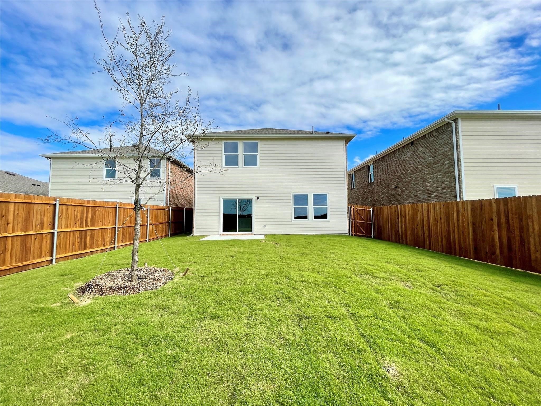 1702 Chapel Hill Lane Princeton TX 75407