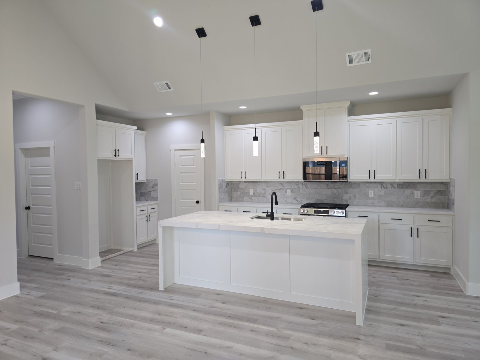 1609 Sharon Street Arlington TX 76010