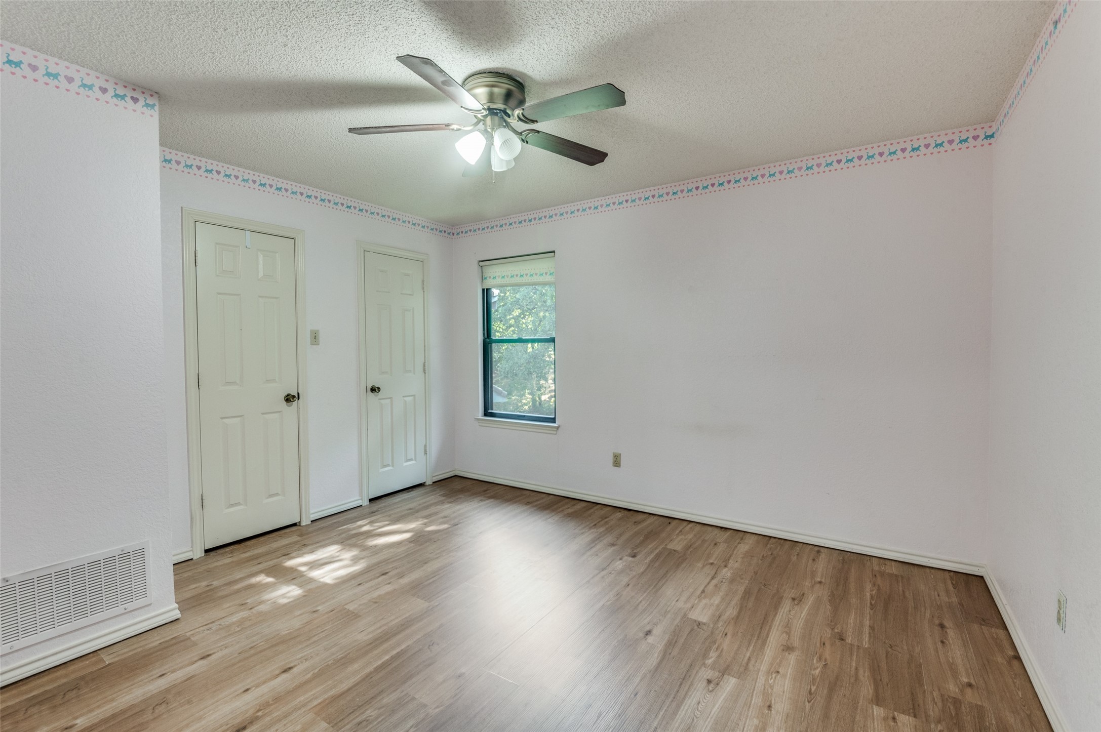 2719 Sunrise Drive Arlington TX 76006