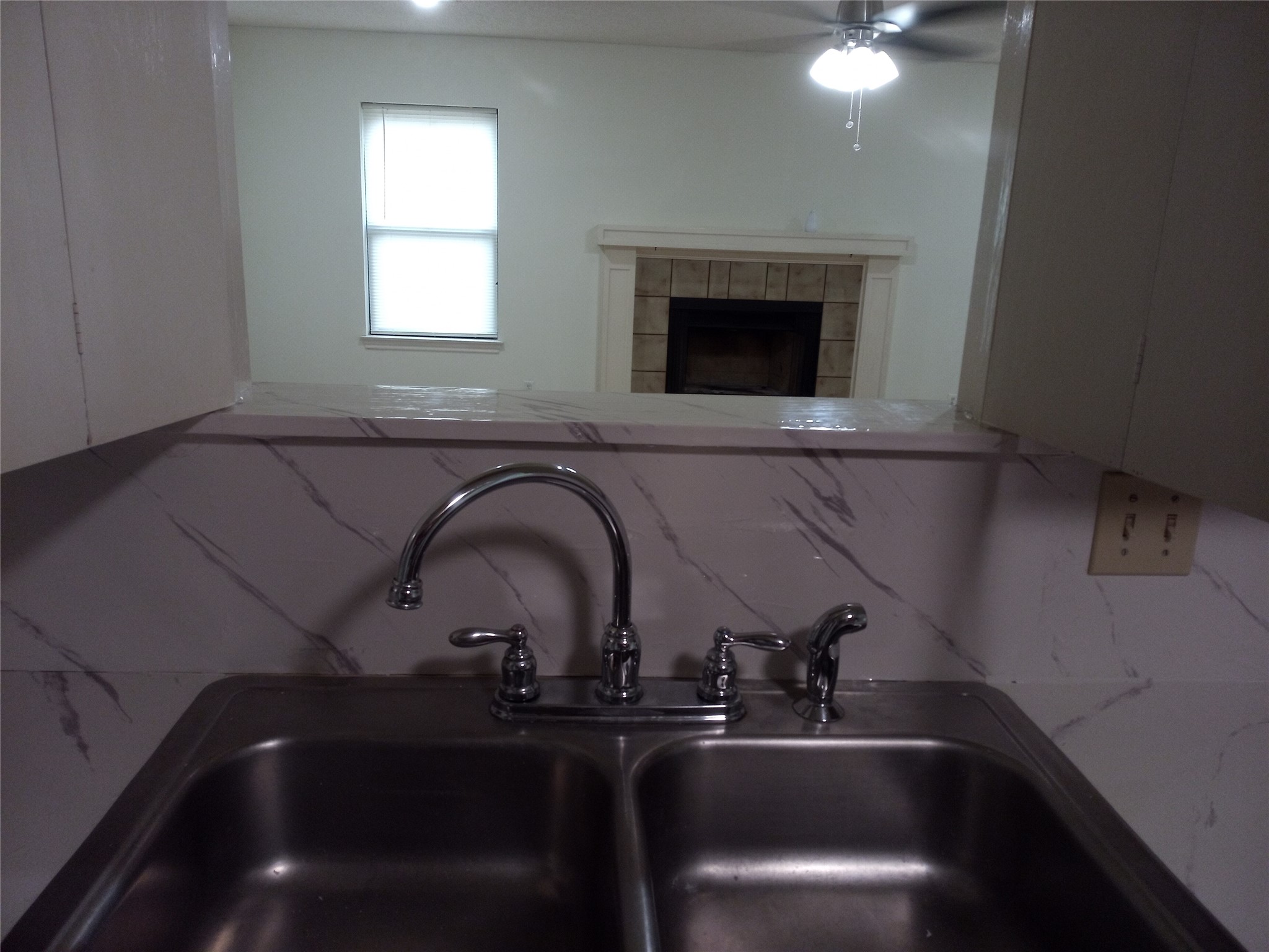 2719 Sunrise Drive Arlington TX 76006