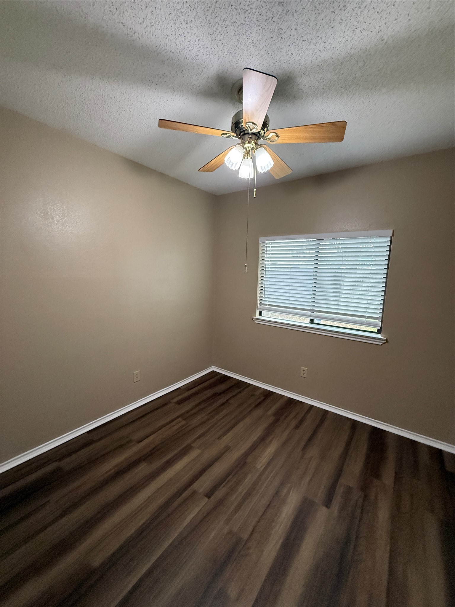 1022 Wendell Way Garland TX 75043