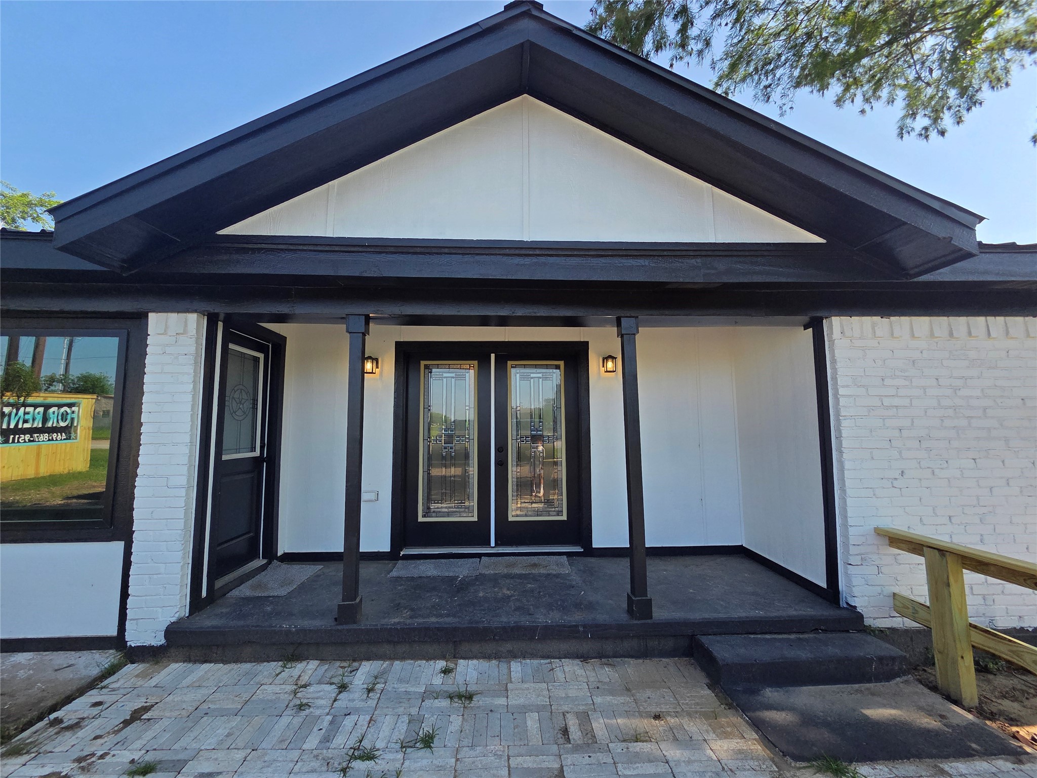 912 W Main Street Quinlan TX 75474