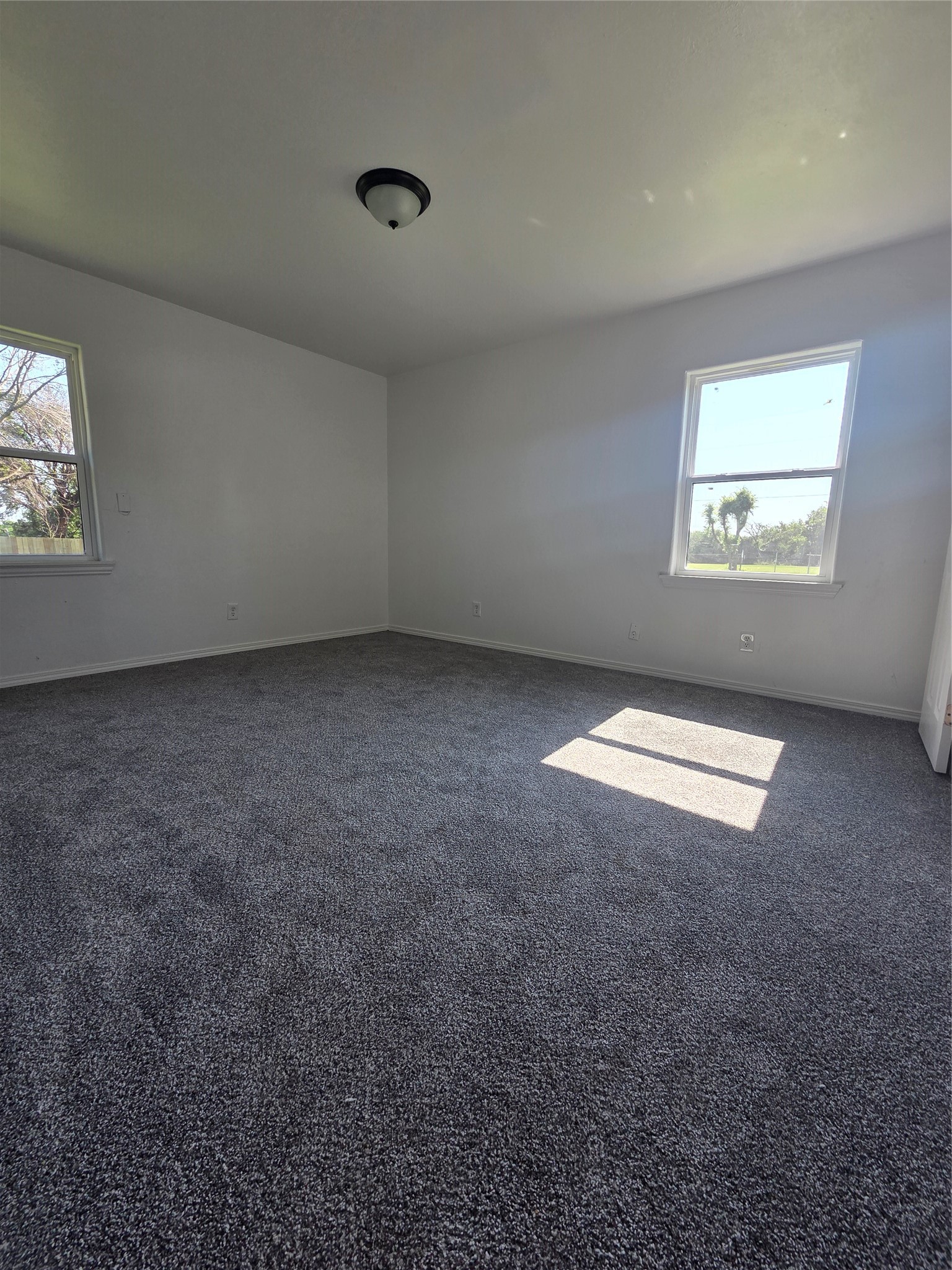 912 W Main Street Quinlan TX 75474