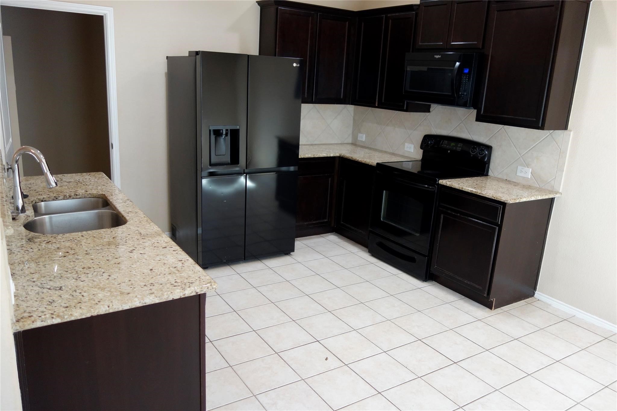 12221 Big Rock Drive Rhome TX 76078