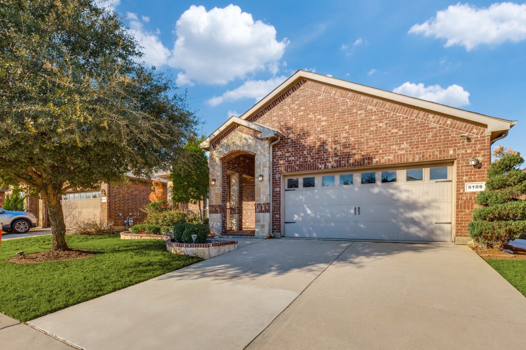 5109 Glen Meadow Drive Arlington TX 76001
