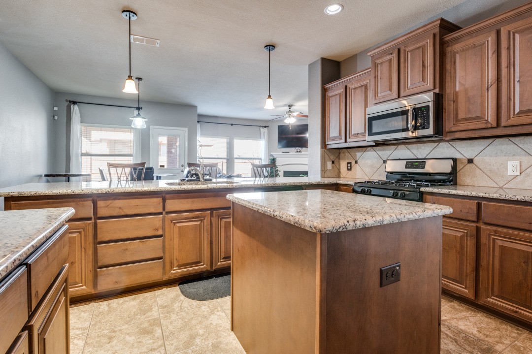 5109 Glen Meadow Drive Arlington TX 76001