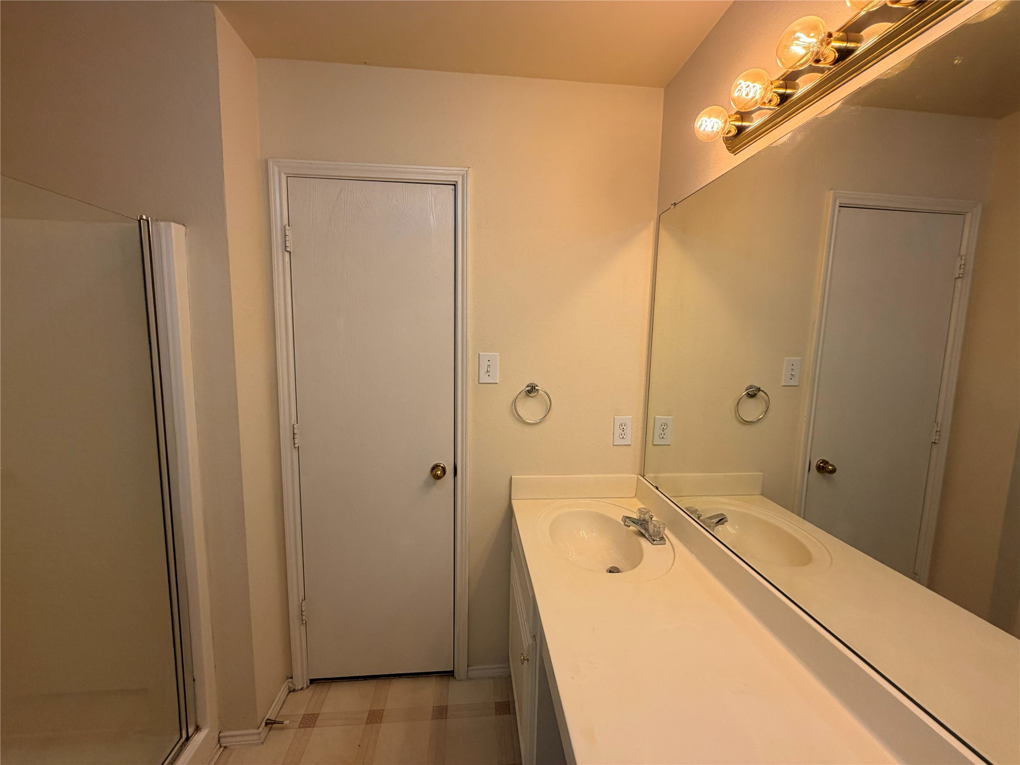 8604 Stetson Drive Fort Worth TX 76244
