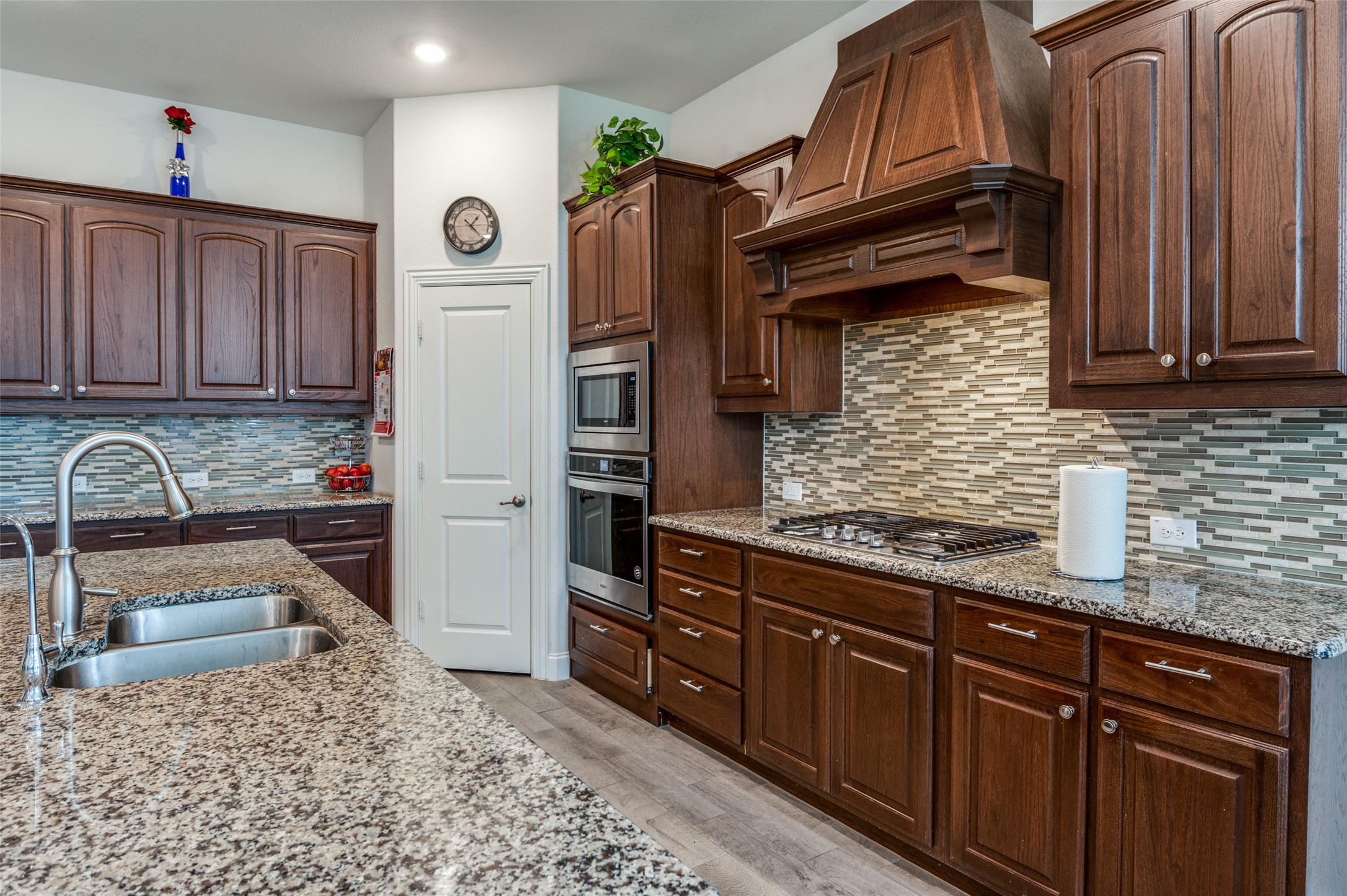 462 Steele Street Mckinney TX 75071