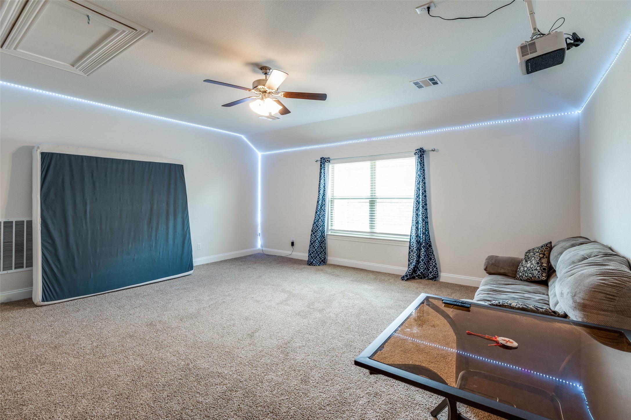 462 Steele Street Mckinney TX 75071
