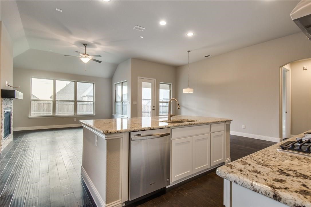 2612 Walnut Creek Lane The Colony TX 75056