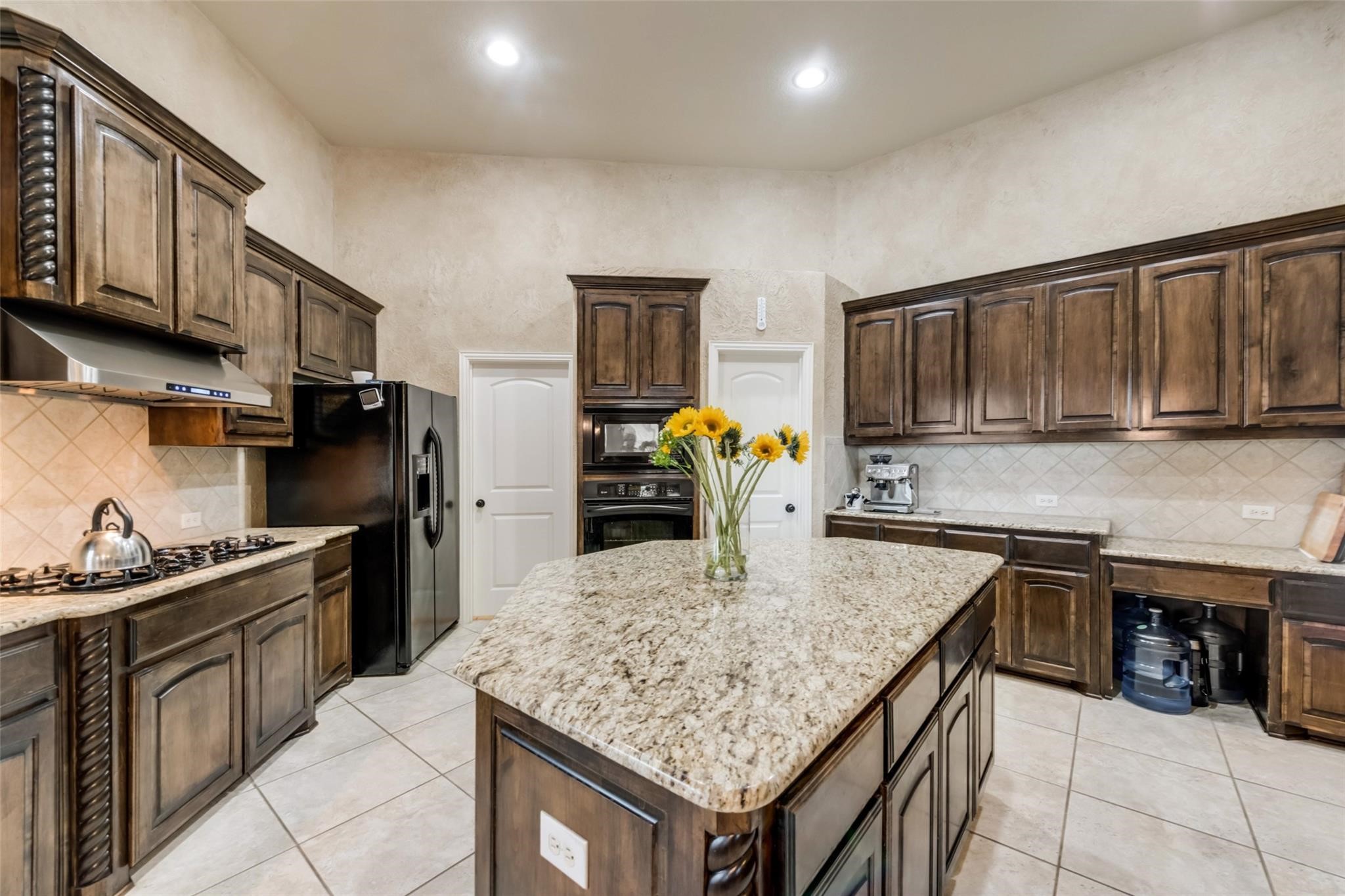 906 Hebron Drive Allen TX 75013