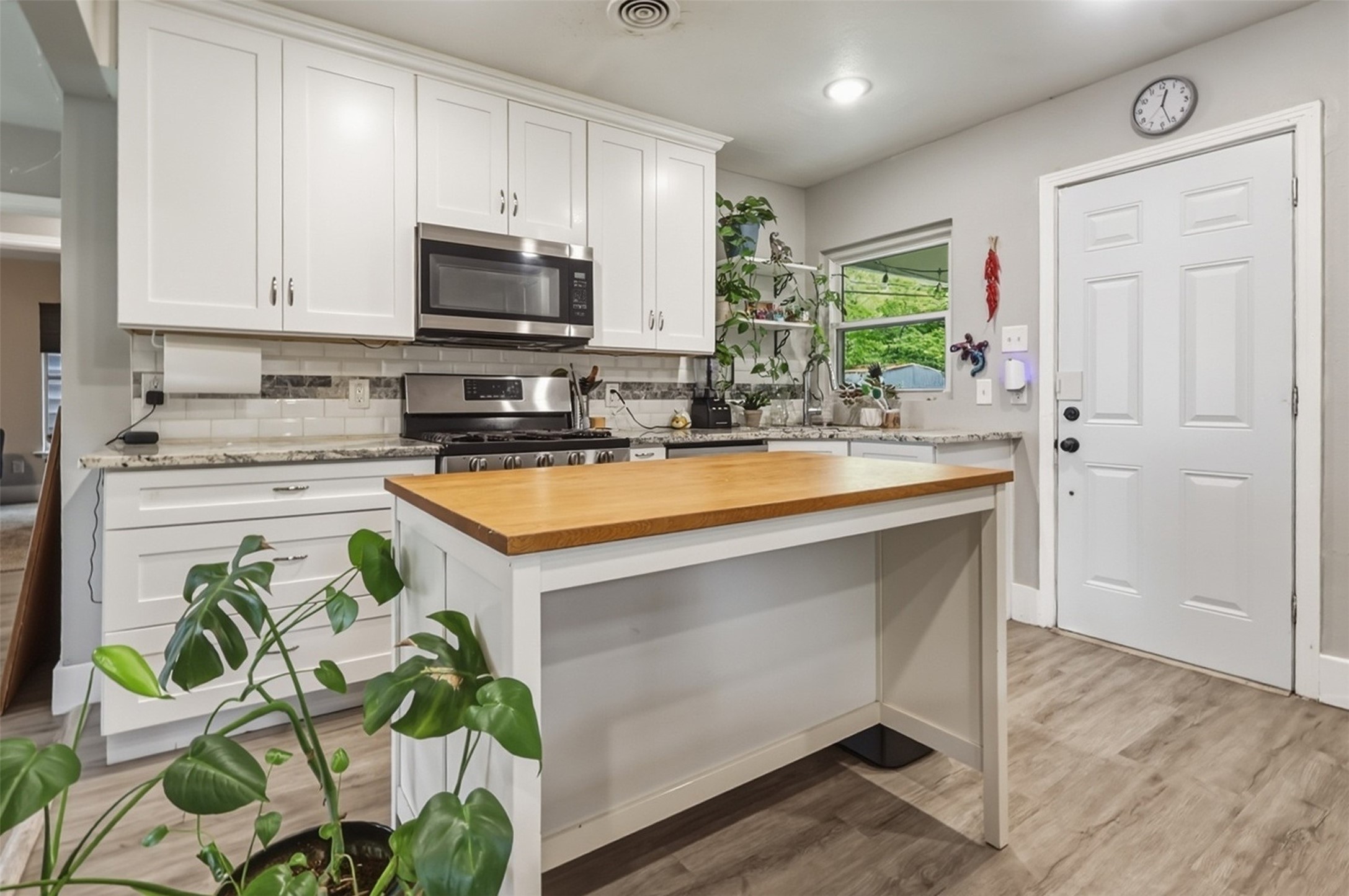 1918 Melbourne Avenue Dallas TX 75224
