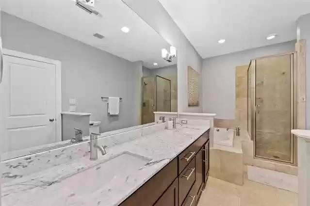 5711 Ross Avenue Dallas TX 75206