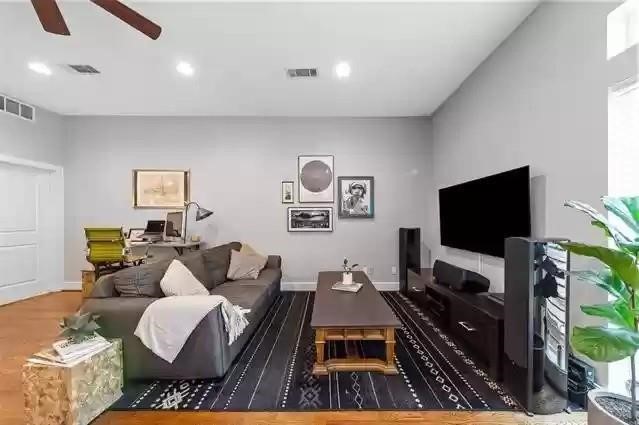5711 Ross Avenue Dallas TX 75206