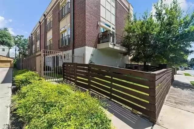 5711 Ross Avenue Dallas TX 75206