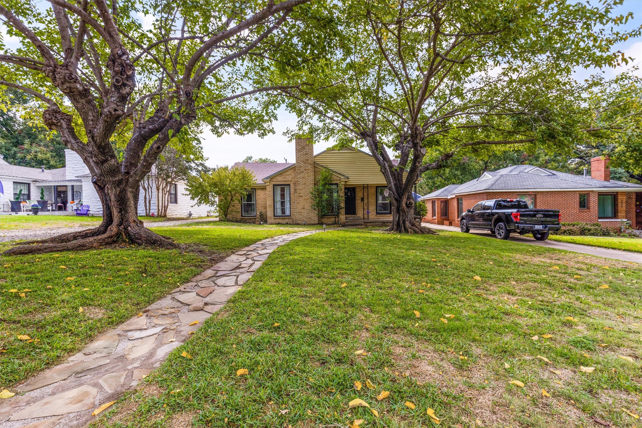 3417 Westcliff Road S Fort Worth TX 76109