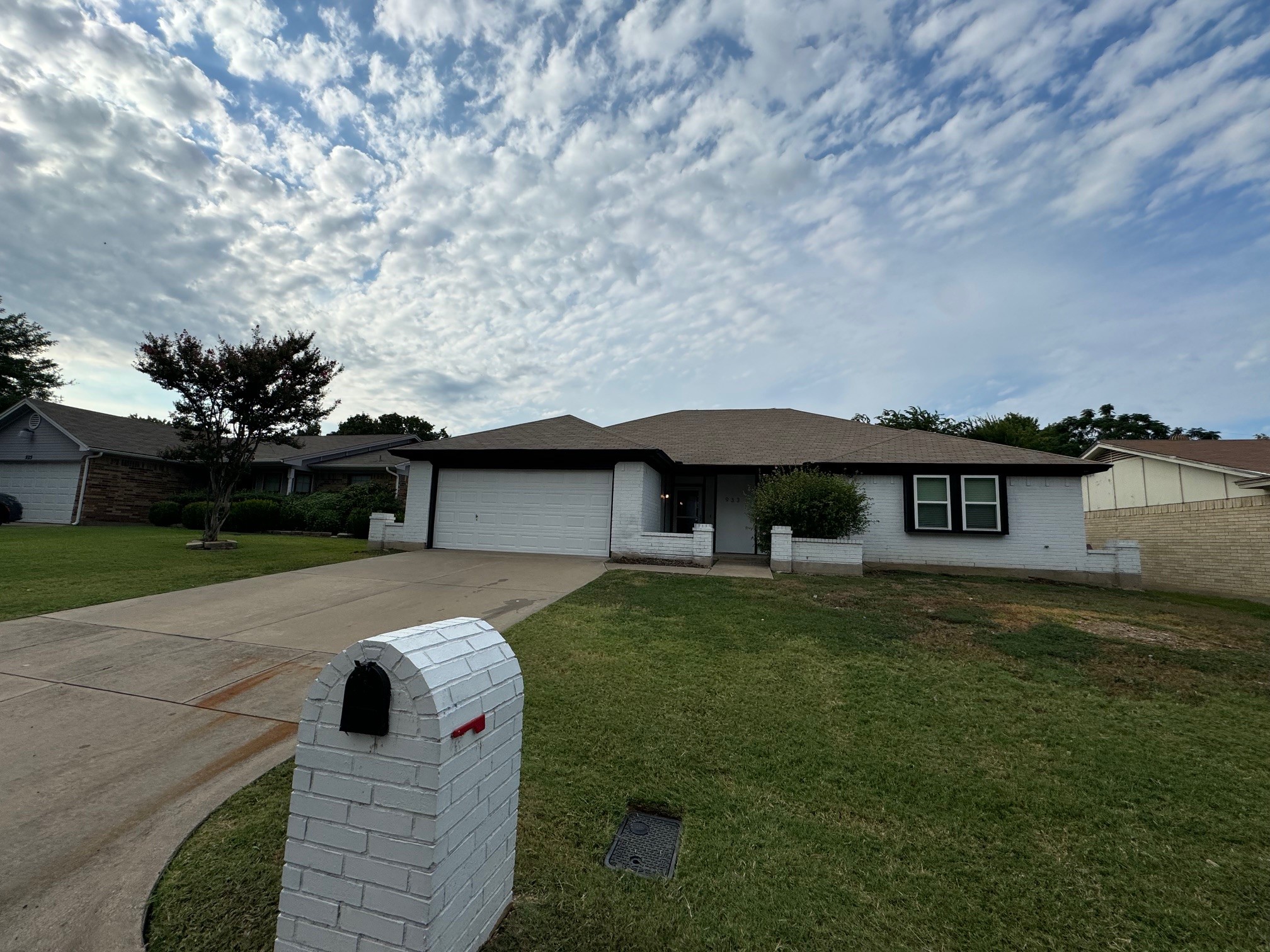 933 Freestone Drive Arlington TX 76017