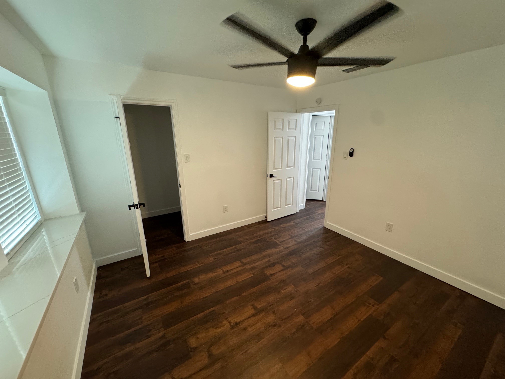 933 Freestone Drive Arlington TX 76017