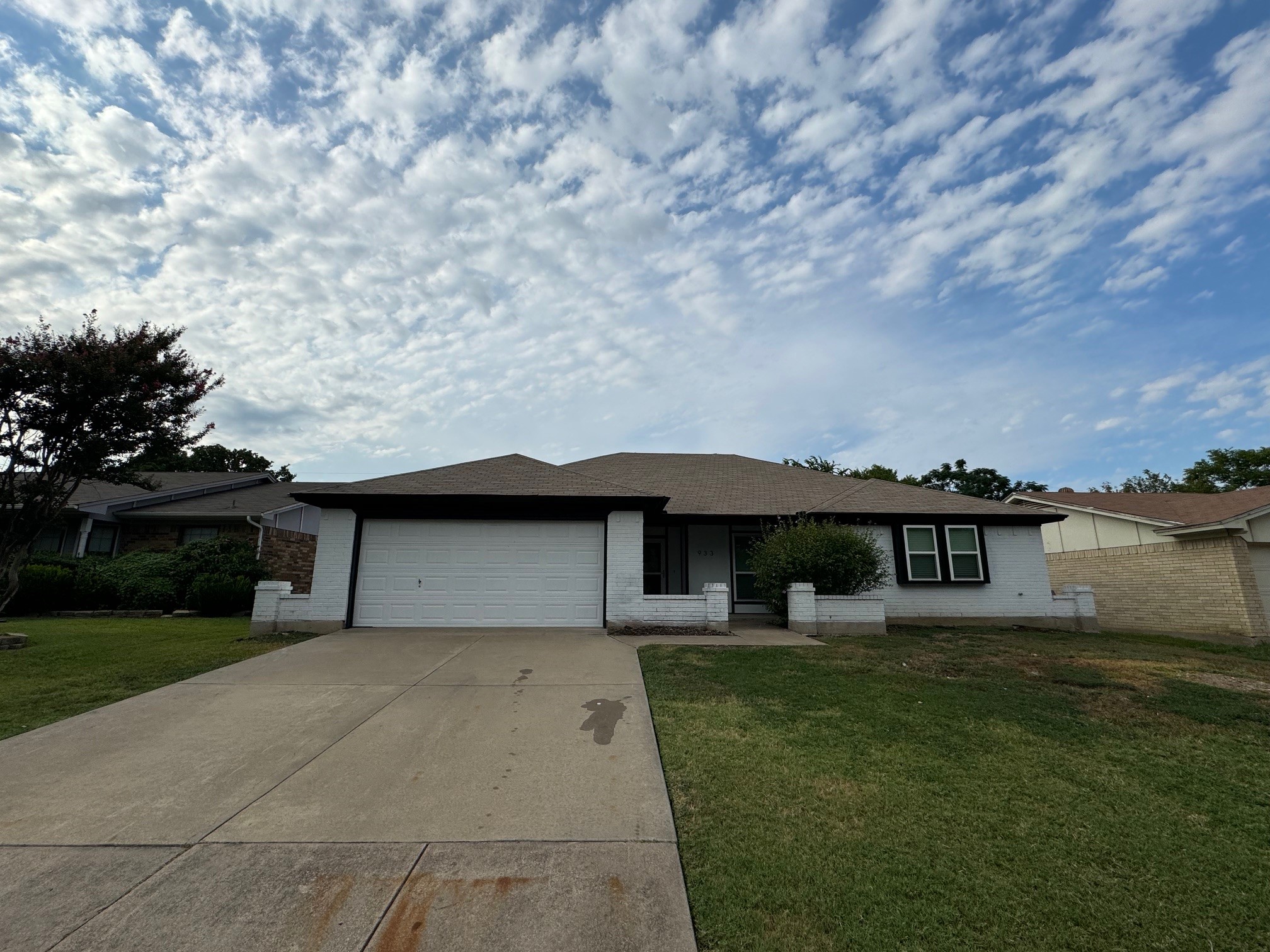 933 Freestone Drive Arlington TX 76017