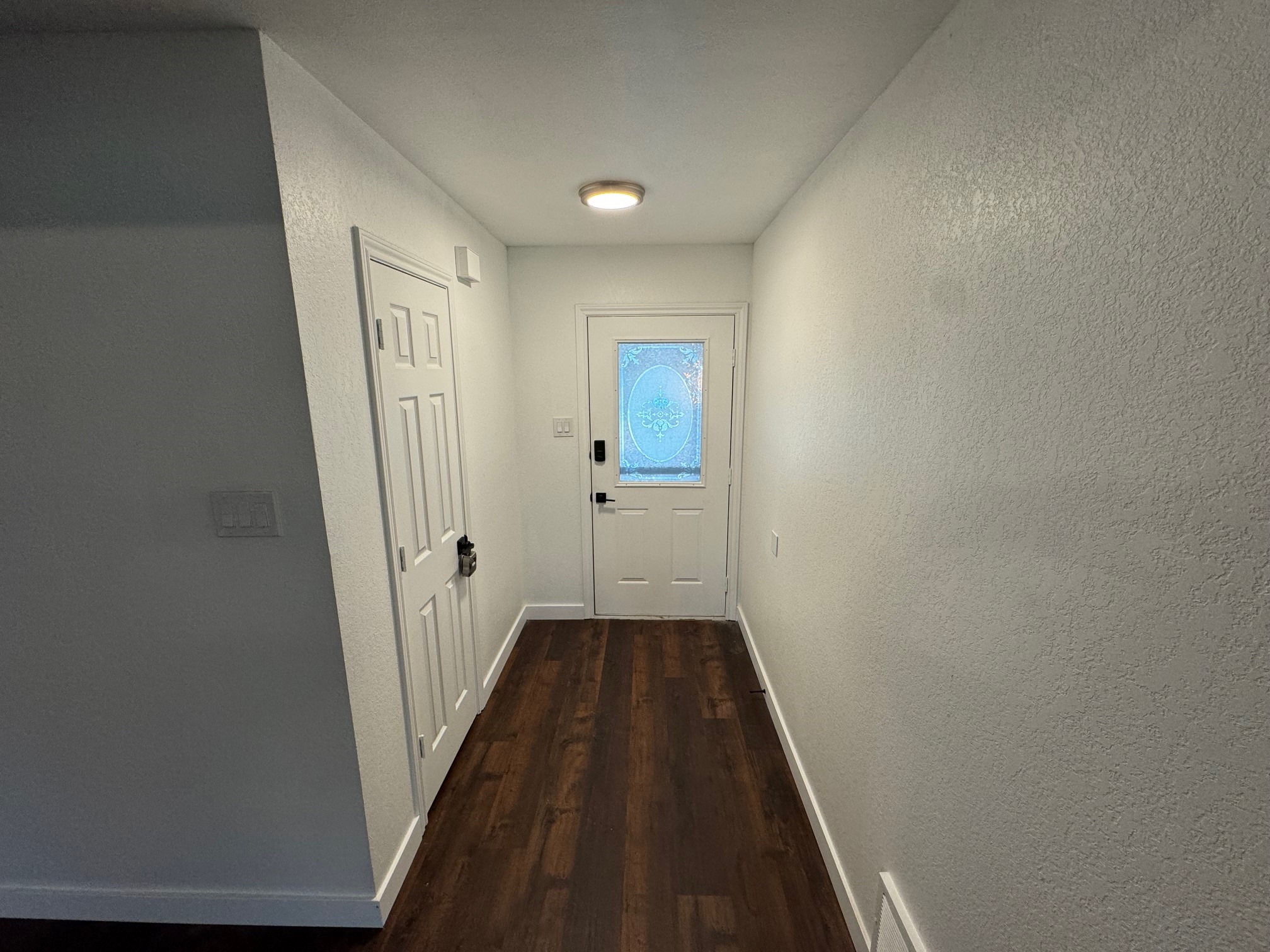 933 Freestone Drive Arlington TX 76017