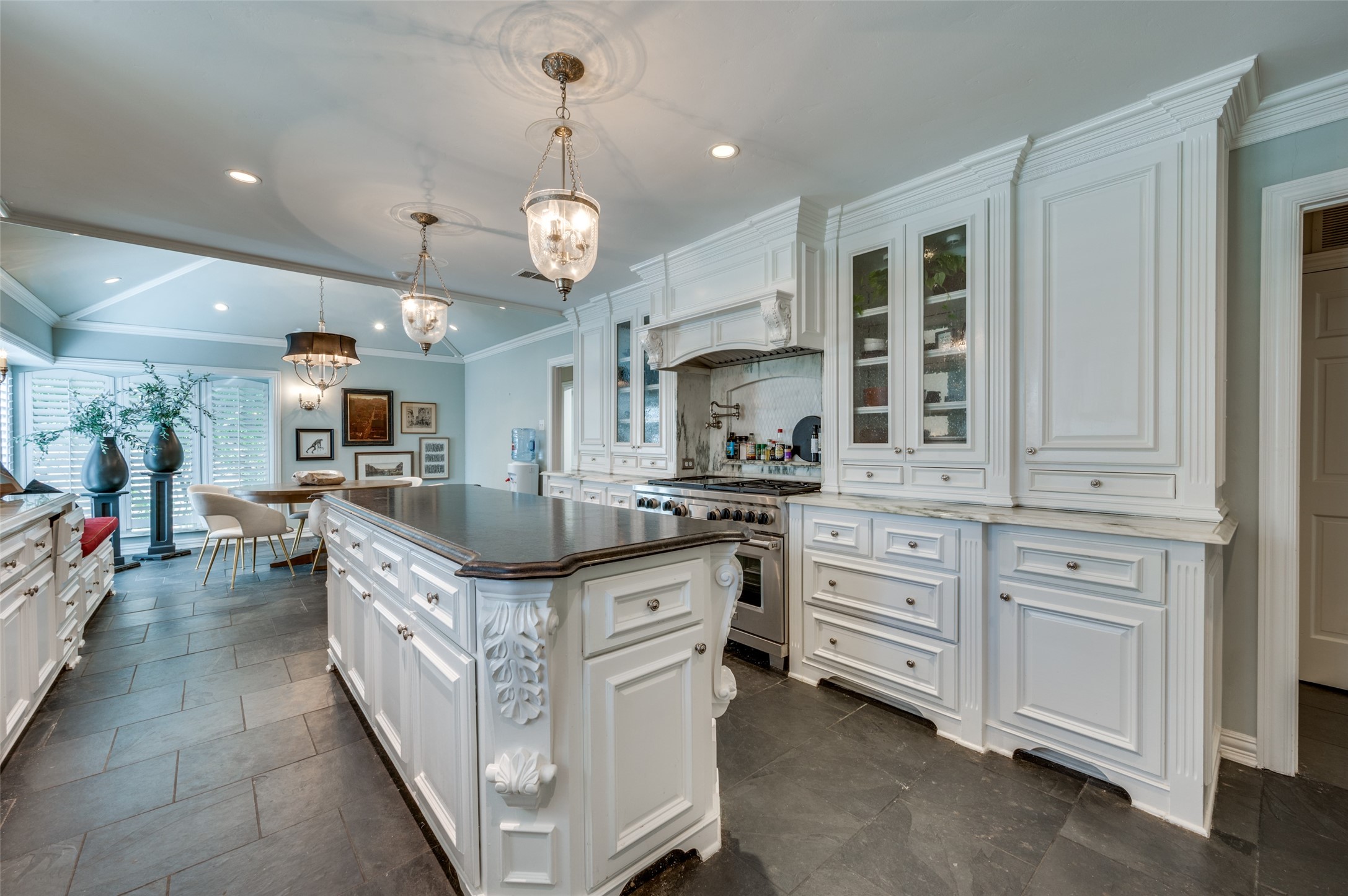 5605 Lobello Drive Dallas TX 75229