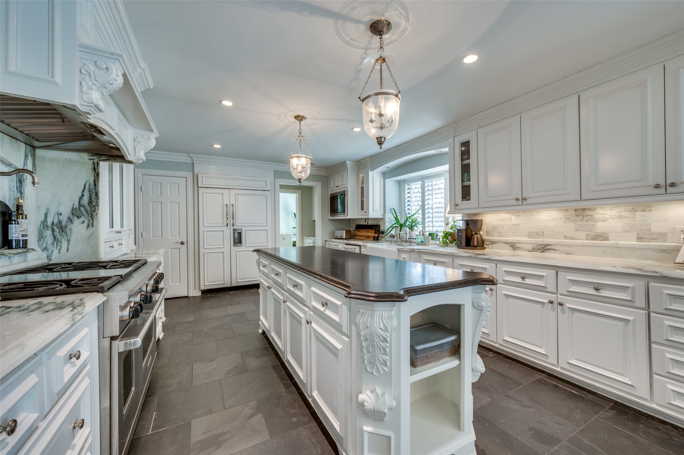 5605 Lobello Drive Dallas TX 75229