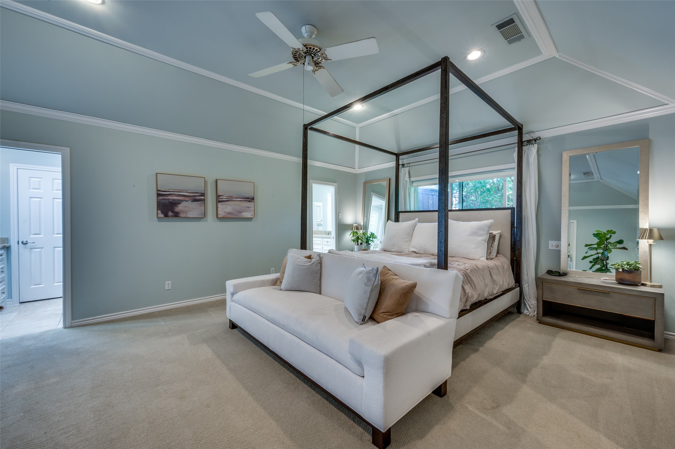 5605 Lobello Drive Dallas TX 75229