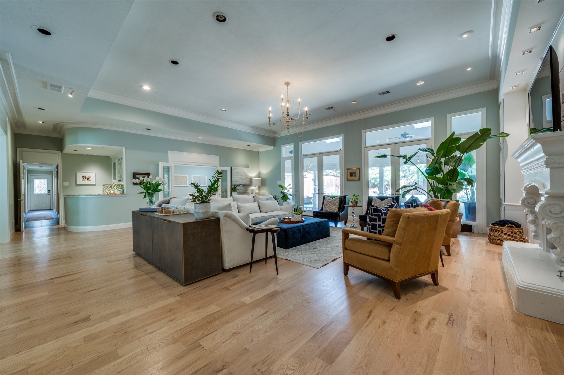 5605 Lobello Drive Dallas TX 75229