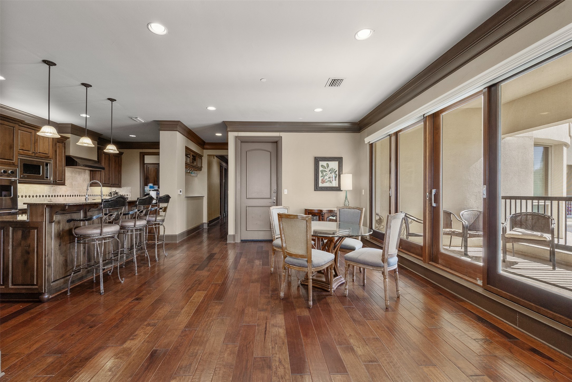 501 Samuels Avenue Fort Worth TX 76102