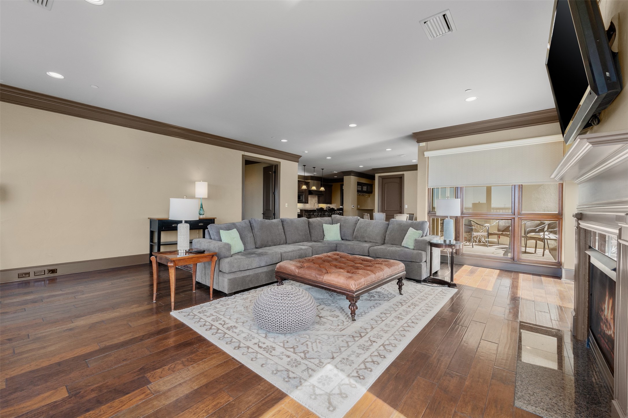 501 Samuels Avenue Fort Worth TX 76102