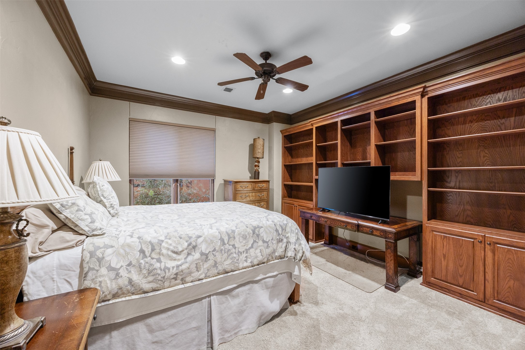 501 Samuels Avenue Fort Worth TX 76102