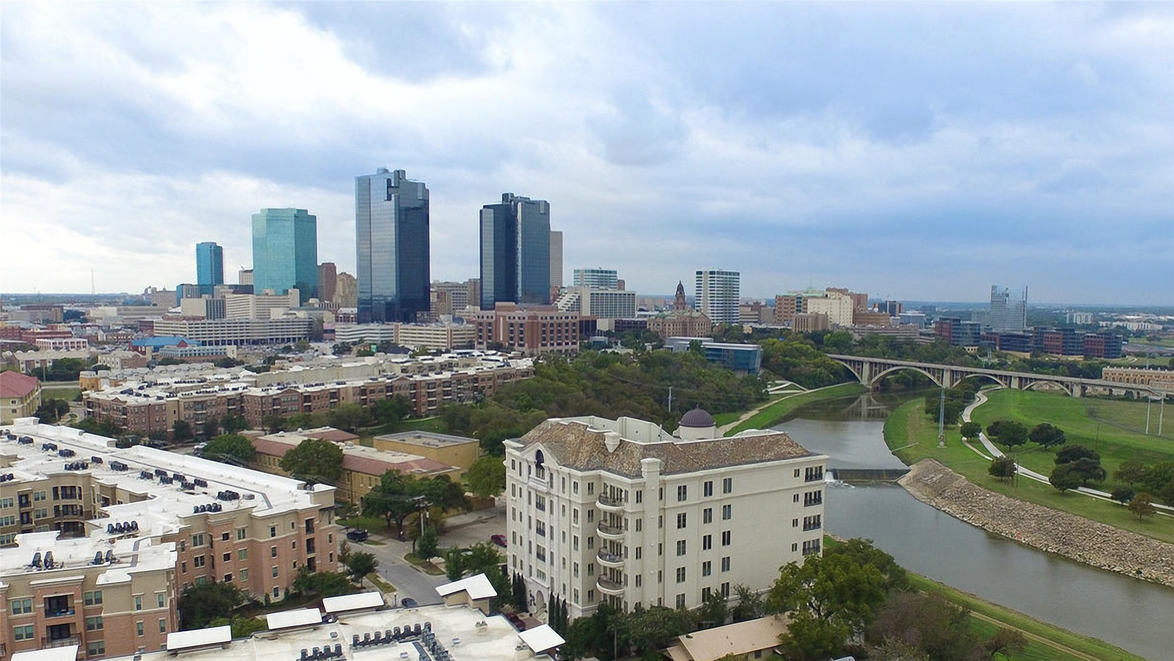 501 Samuels Avenue Fort Worth TX 76102