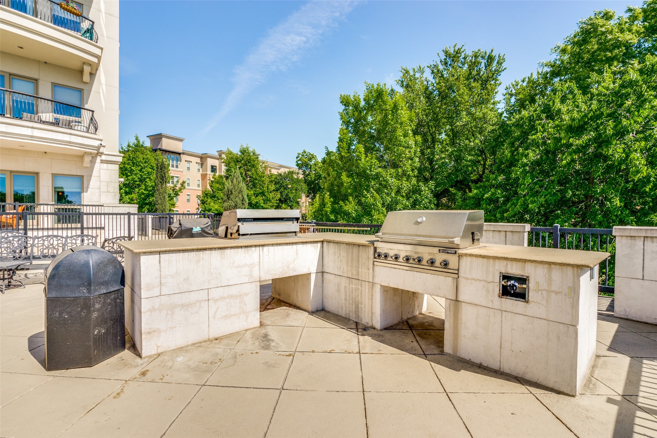501 Samuels Avenue Fort Worth TX 76102