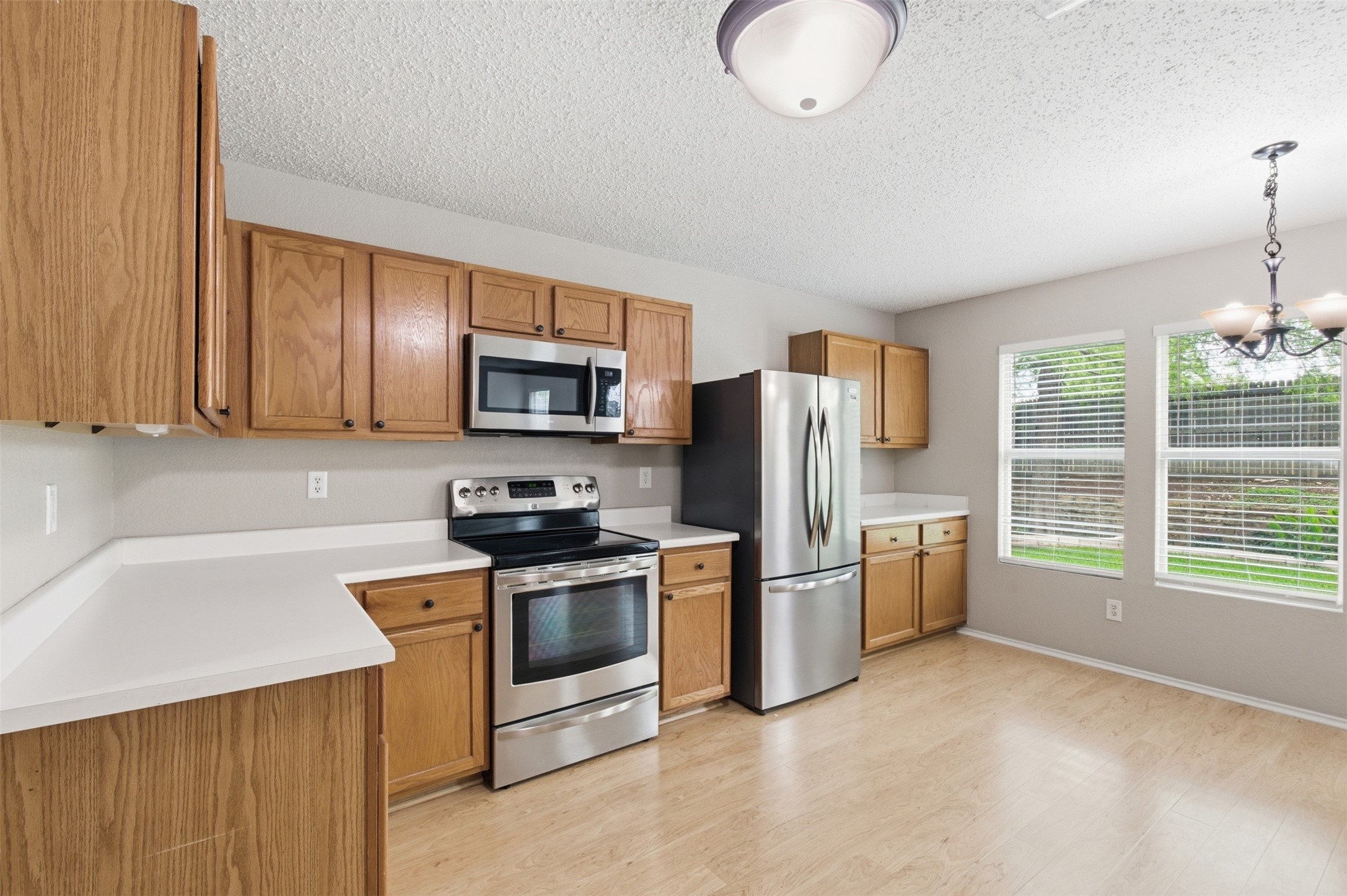 5421 Lansdowne Avenue Fort Worth TX 76135