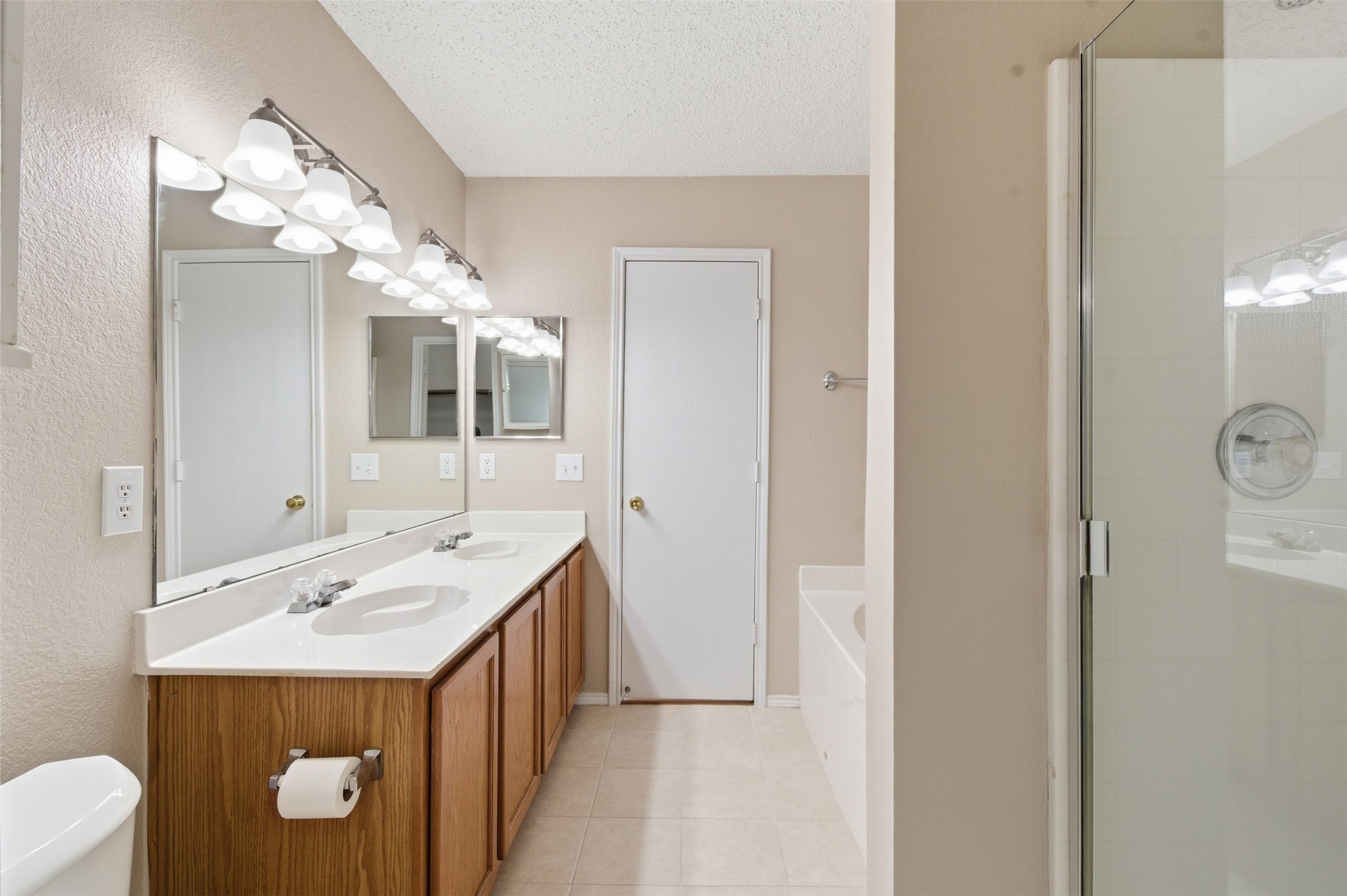 5421 Lansdowne Avenue Fort Worth TX 76135