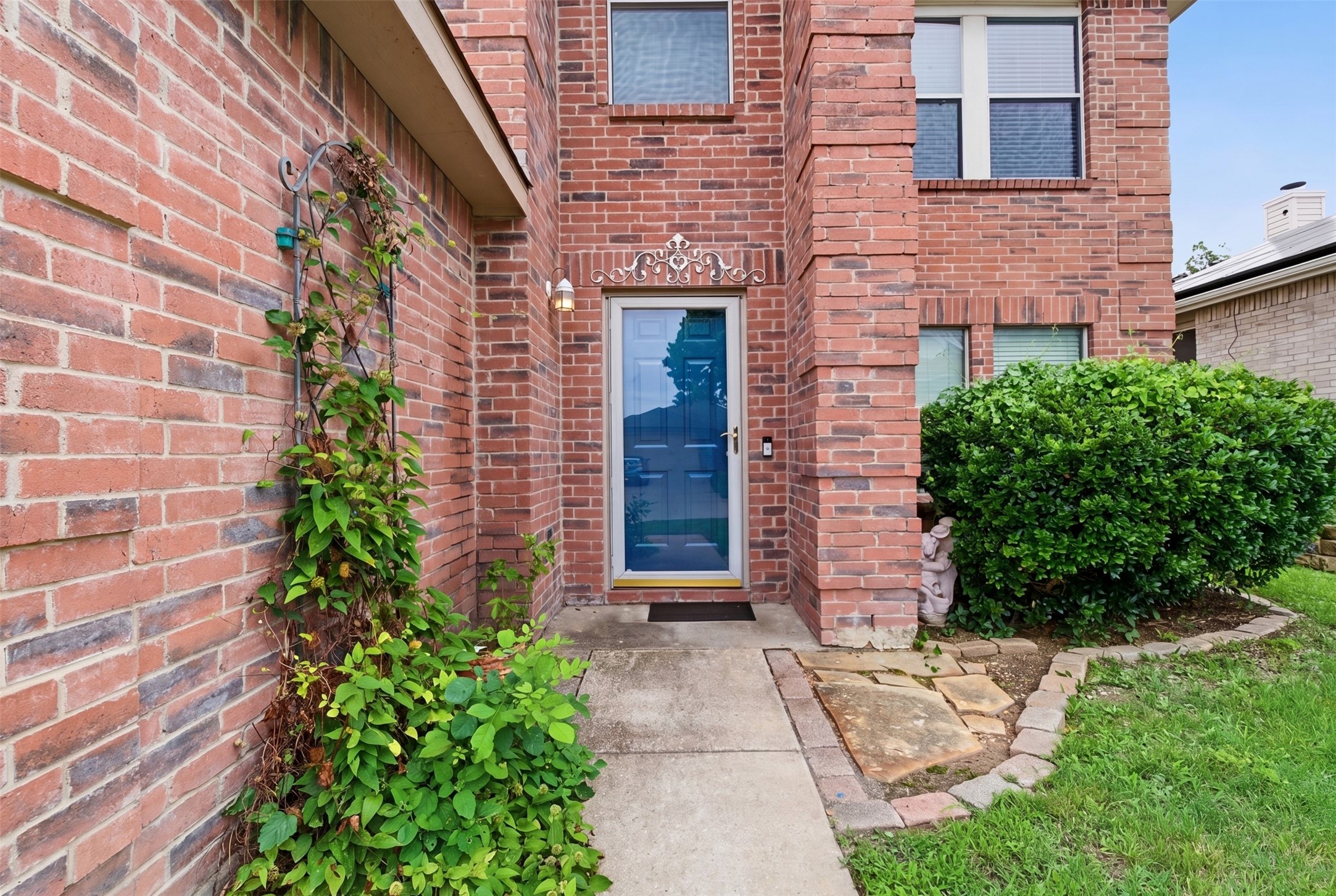 5421 Lansdowne Avenue Fort Worth TX 76135