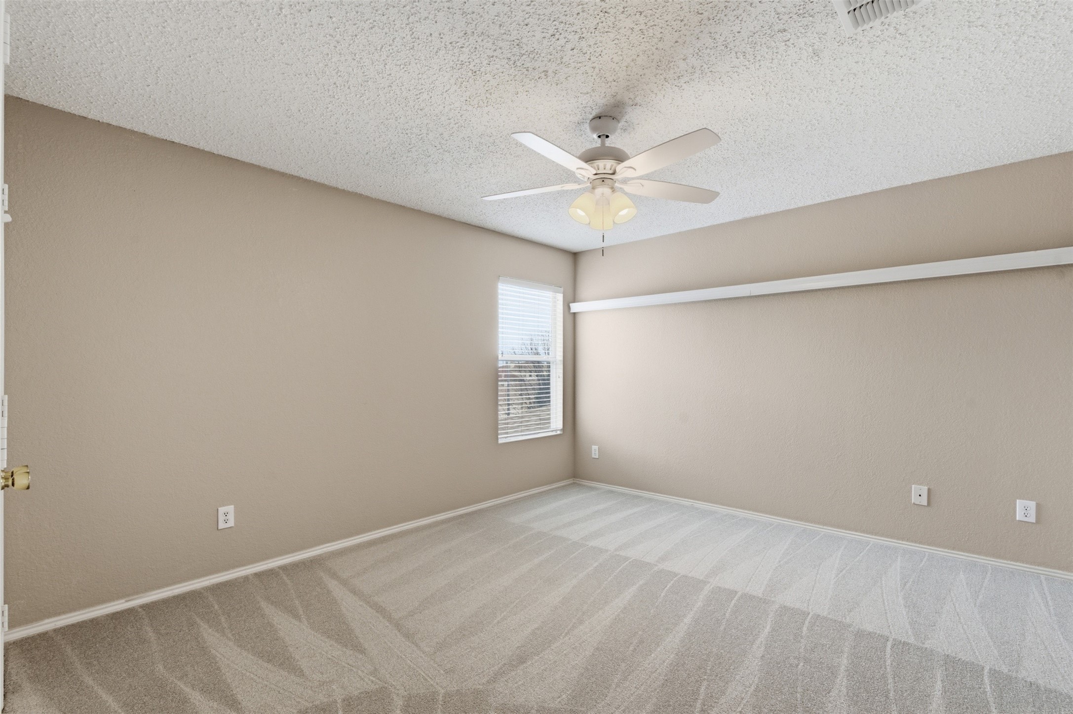 5421 Lansdowne Avenue Fort Worth TX 76135