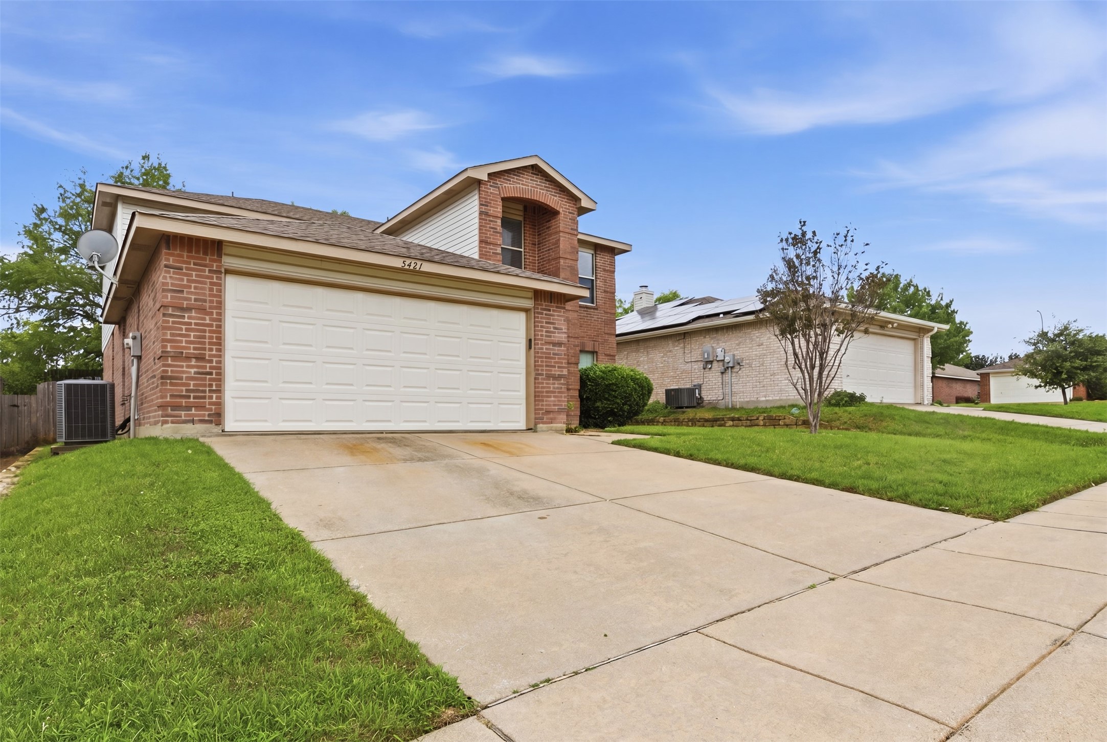 5421 Lansdowne Avenue Fort Worth TX 76135