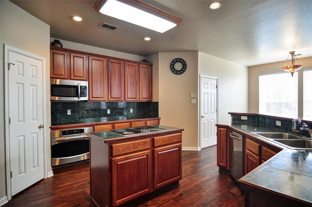 4561 Risinghill Drive Plano TX 75024