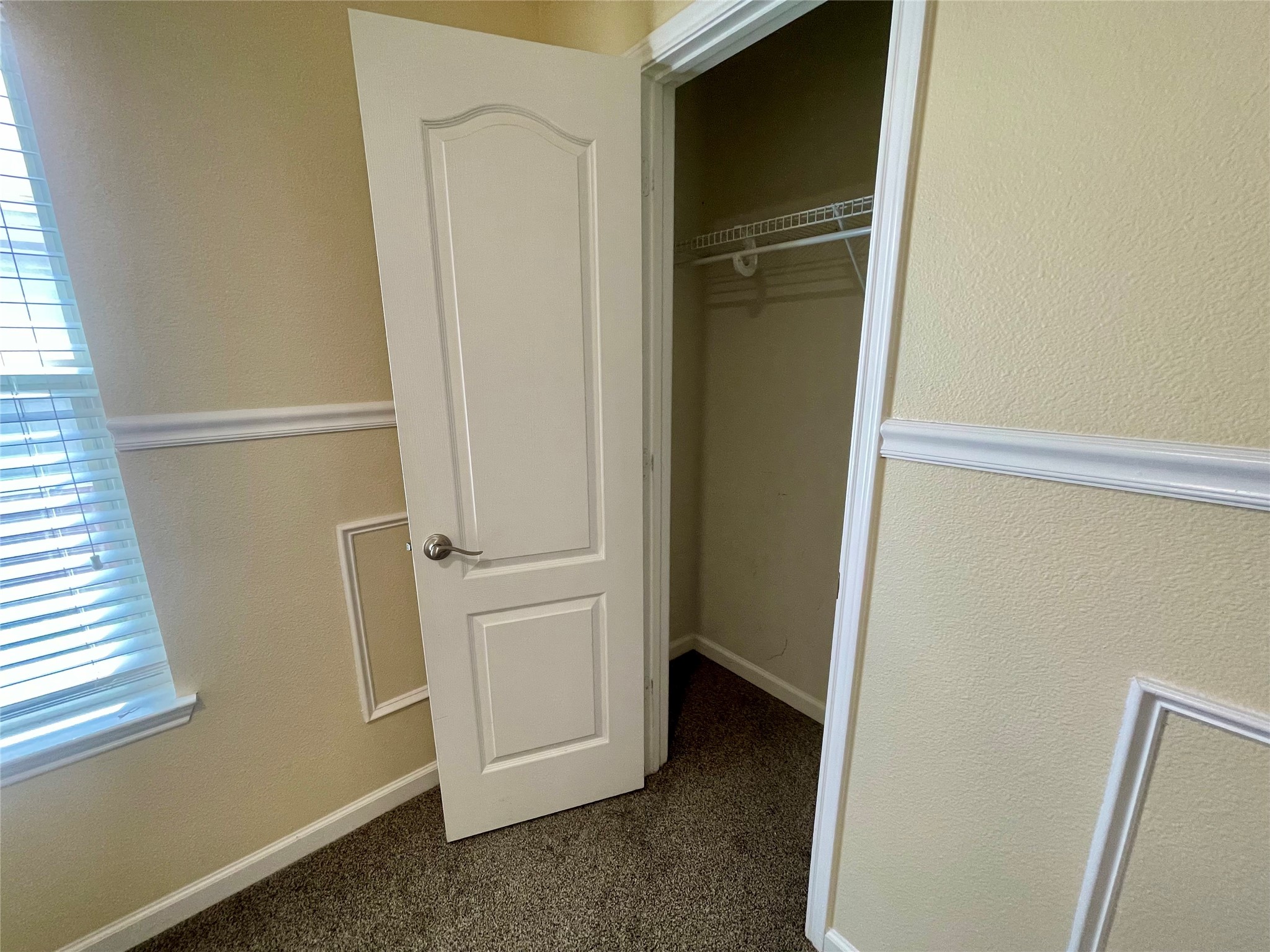 625 Hutchins Drive Crowley TX 76036