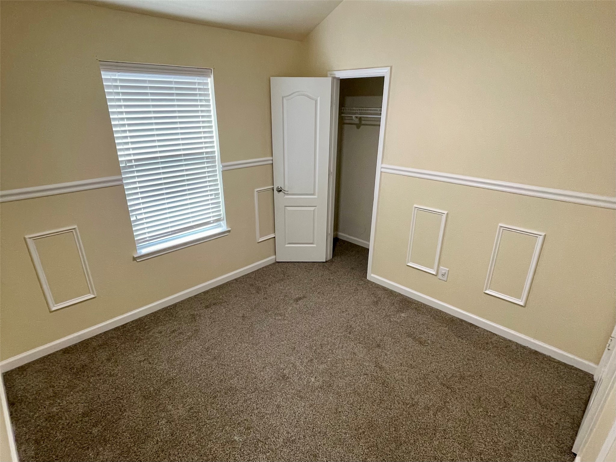 625 Hutchins Drive Crowley TX 76036